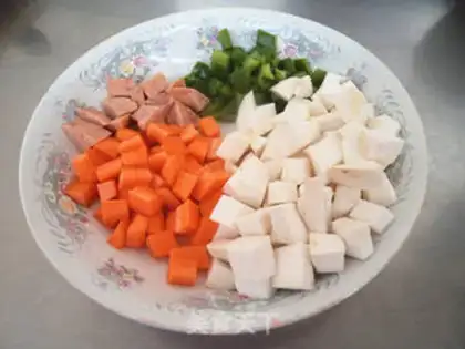 Make Pineapple rice step 4