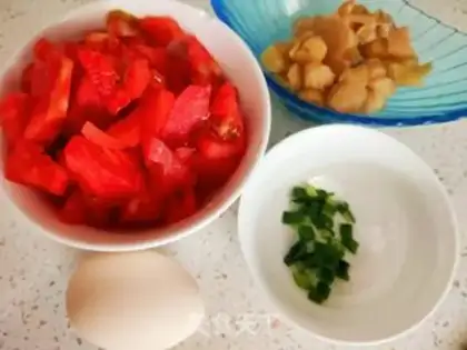 Make Tomato noodle soup step 0