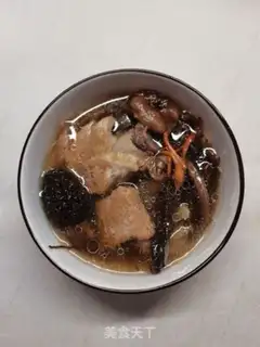 Make The fungus bone soup step 4