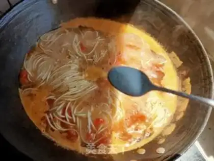 Make Tomato noodle soup step 6