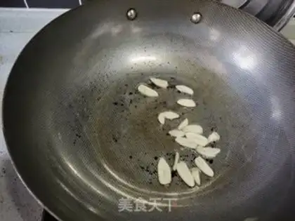 Make Scrambled mushrooms step 4