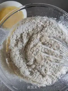 Make Mango lasagna cake step 4
