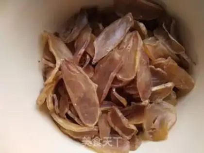Make Celery with potatoes step 0
