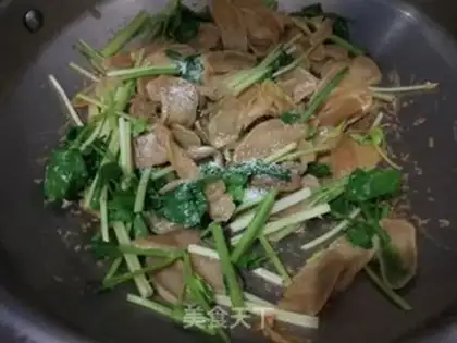 Make Celery with potatoes step 8