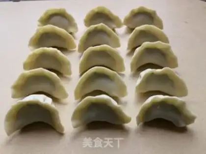 Make Pork dumplings step 19