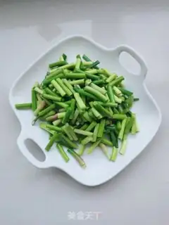 Make Garlic wood and meat step 1