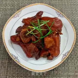 Make Your guest is a pig