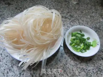 Make Onion oil step 0