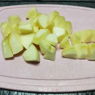 Make Apple date tea step 2