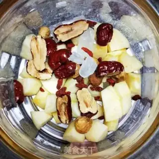 Make Apple date tea step 3