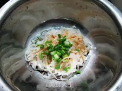 Make Onion oil step 7