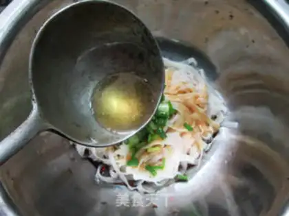 Make Onion oil step 9