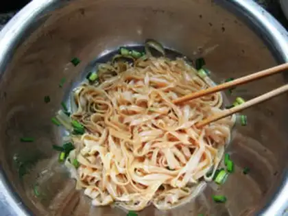 Make Onion oil step 10