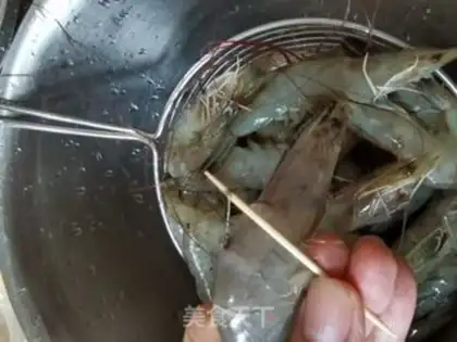 Make Spicy shrimp step 0