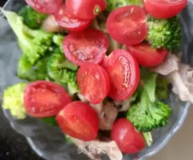 Make Chicken leg salad with broccoli step 9