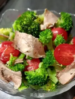 Make Chicken leg salad with broccoli step 12