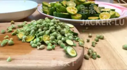 Make Sweet, sour, sweet, green tea step 4