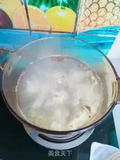 Make Cracker onion wings step 1