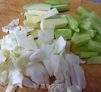 Make Spicy fish step 1
