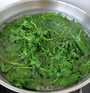 Make A cashew grass step 3