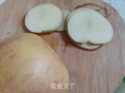 Make Baked apple chips step 1
