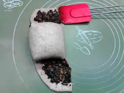 Make Soy mushrooms, black all-wheat step 26