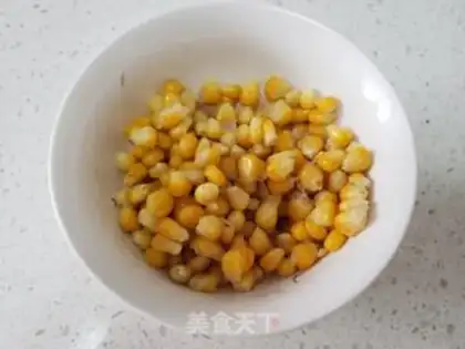 Make Garlic ham and sausage corn step 2