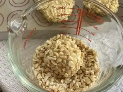 Make Delicious peanut soufflé step 9