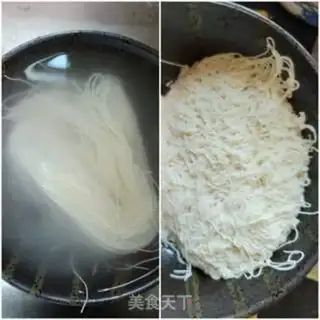 Make Smelt noodles step 1