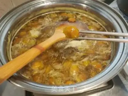 Make Rheumatism herbs for pig feet step 4