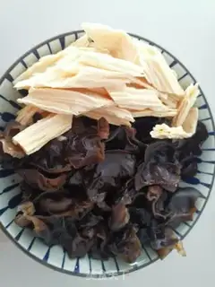 Make ♪ Burgundy fried eggs ♪ step 1