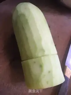 Make Little winter melon fangs step 1