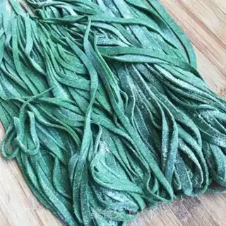 Make Oiled jade noodles step 4