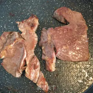 Make Fried meat-eye steak step 3