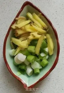 Make Mushu cucumber step 2