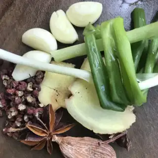 Make Cream beef stew potatoes step 1