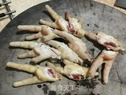 Make Little potato claws step 1