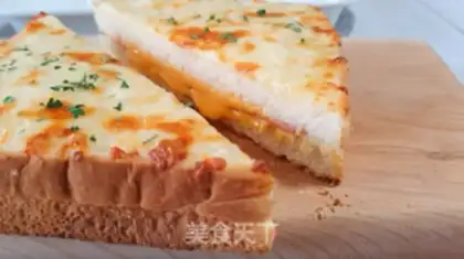 Make Quite a cheese sandwich step 4