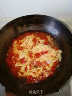 Make Tomato egg soup step 2