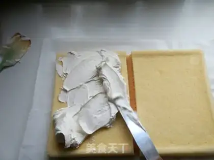 Make White chocolate cream cake step 11