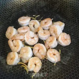 Make Shrimp ball fried fragrance step 6