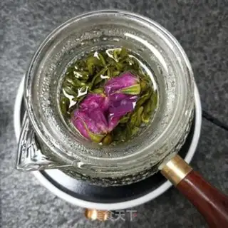 Make Rose green tea step 2