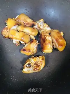 Make Slow-cooked pig hoof potatoes step 4