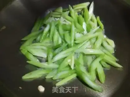 Make The celery