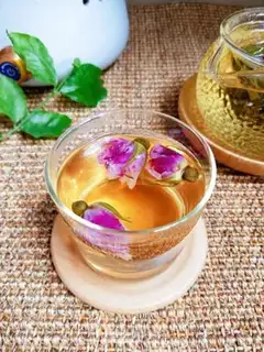 Make Rose green tea step 5