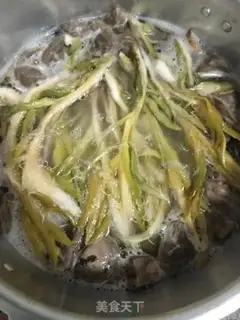 Make Porky chicken claws to the king step 5