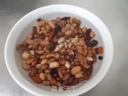 Make Red-tree porridge step 1