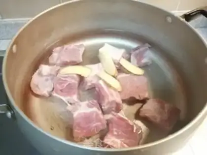 Make Jell-O step 1