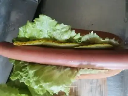 Make IKEA Hot Dog step 7