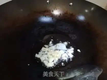 Make Garlic cabbage step 1